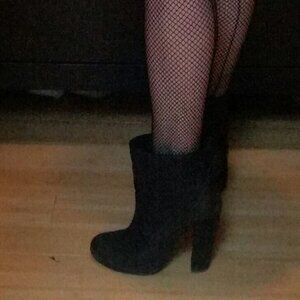 No. 704b. ERIN BLACK HEEL ANKLE BOOT SIZE 37